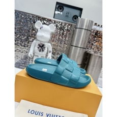 Louis Vuitton Slippers